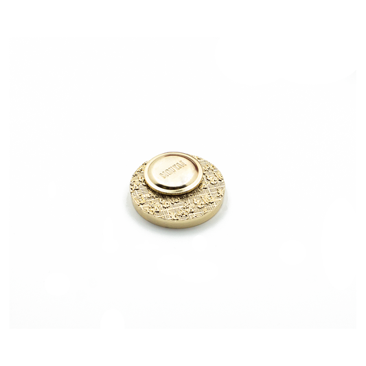 Moutai Pin - detail view