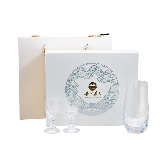 Moutai 2-Cup Drinkware Set displayed with gift box
